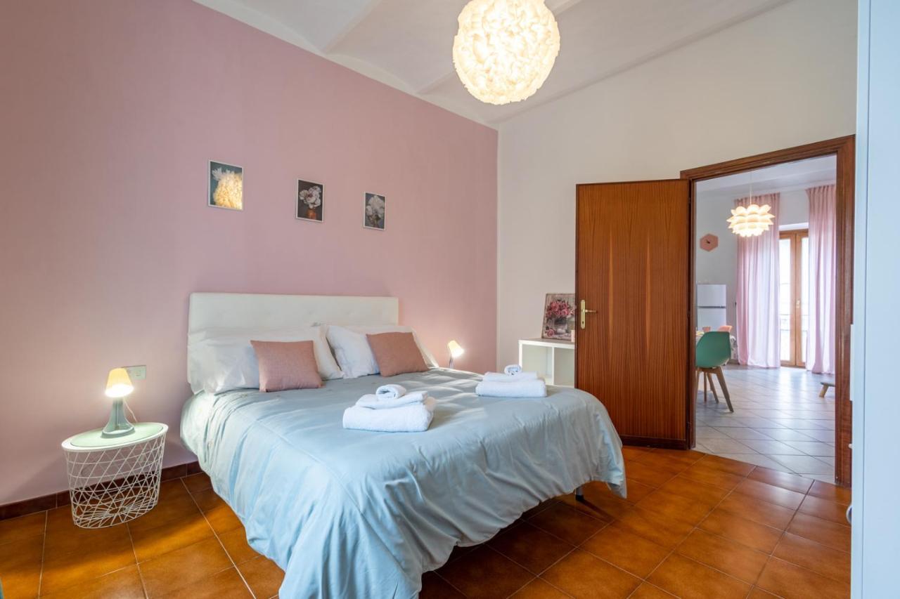 La Verde Rosa - Casa Vacanze A Due Passi Dal Lago Marta Exterior foto